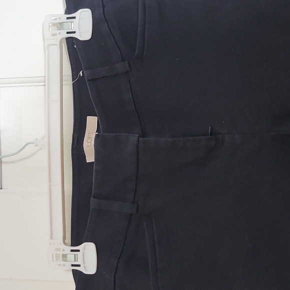 Womens capris- Loft size 4, the Riviera pant - Picture 2 of 6